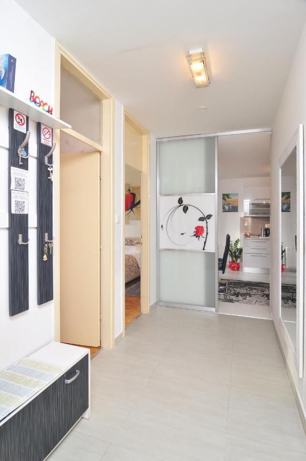 Full Equipped Flat Close To All スプリト エクステリア 写真